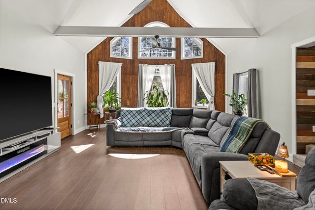 259 Heathers Folly Road, Watha, NC 28478