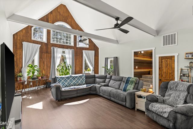 259 Heathers Folly Road, Watha, NC 28478
