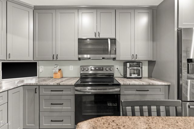 259 Heathers Folly Road, Watha, NC 28478
