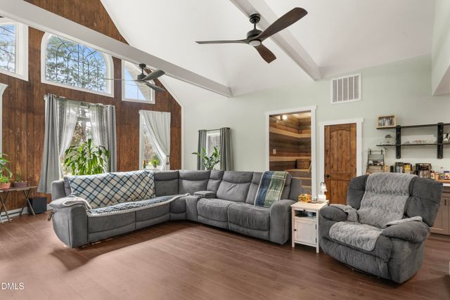 259 Heathers Folly Road, Watha, NC 28478