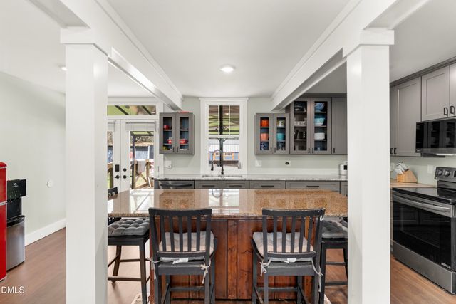 259 Heathers Folly Road, Watha, NC 28478