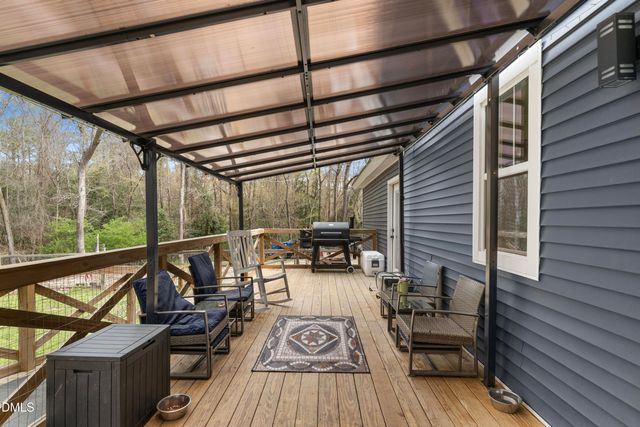 259 Heathers Folly Road, Watha, NC 28478