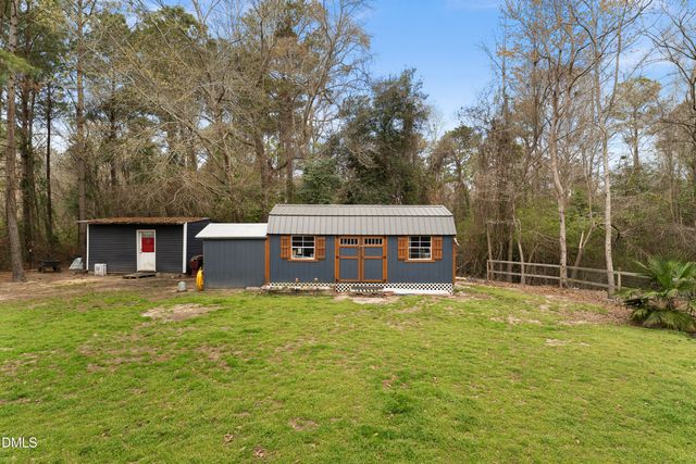 259 Heathers Folly Road, Watha, NC 28478