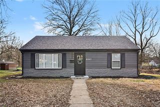 6521 N Campbell Street, Kansas City, MO 64118