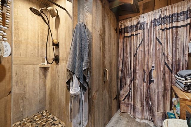 501 Baker Barr Road, Beattyville, KY 41311