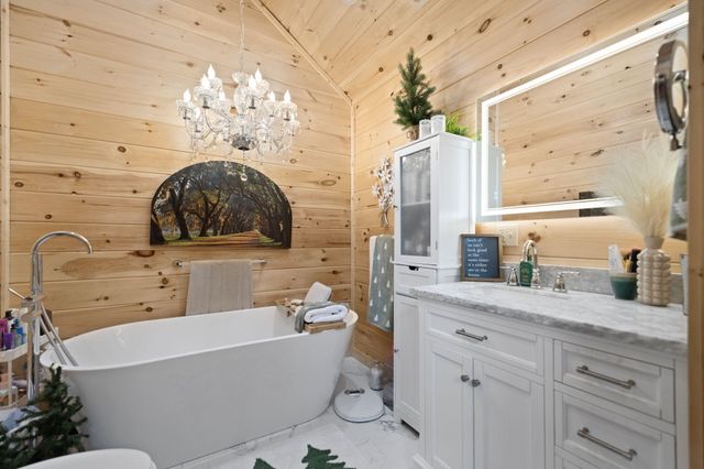 501 Baker Barr Road, Beattyville, KY 41311