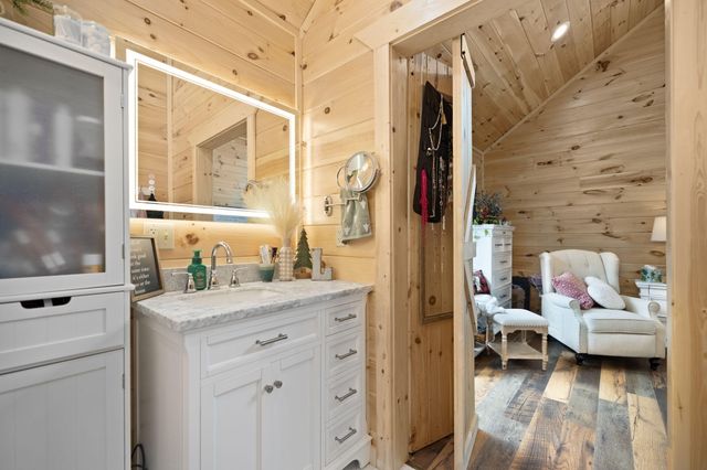 501 Baker Barr Road, Beattyville, KY 41311