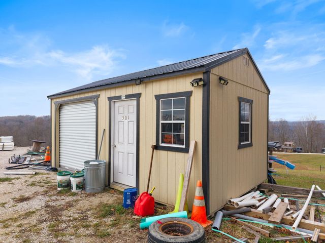 501 Baker Barr Road, Beattyville, KY 41311