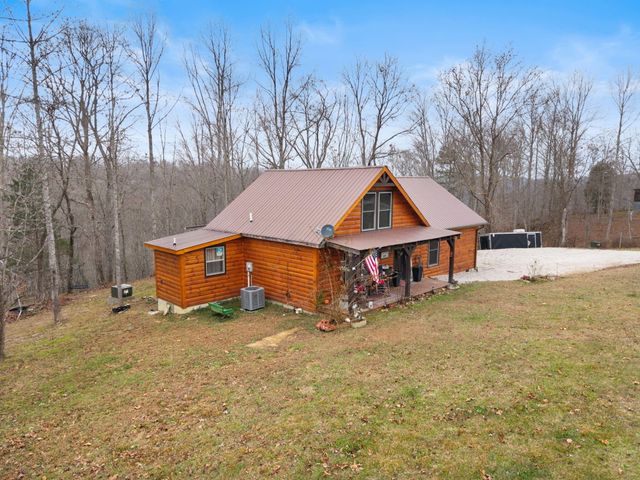 501 Baker Barr Road, Beattyville, KY 41311