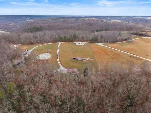 501 Baker Barr Road, Beattyville, KY 41311