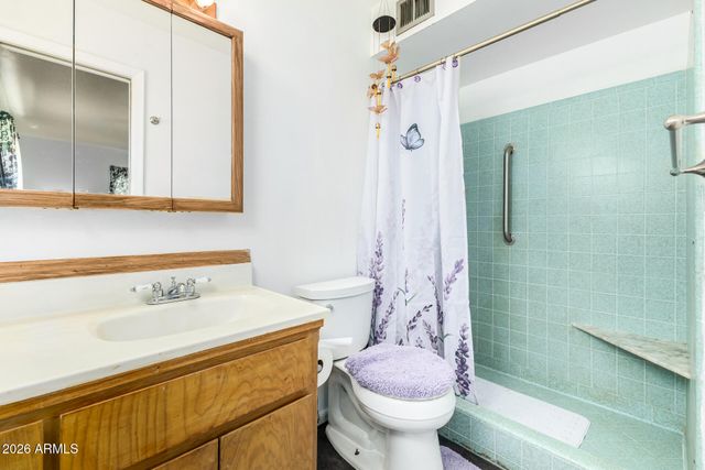 5519 E CASPER Road, Mesa, AZ 85205