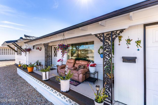 5519 E CASPER Road, Mesa, AZ 85205