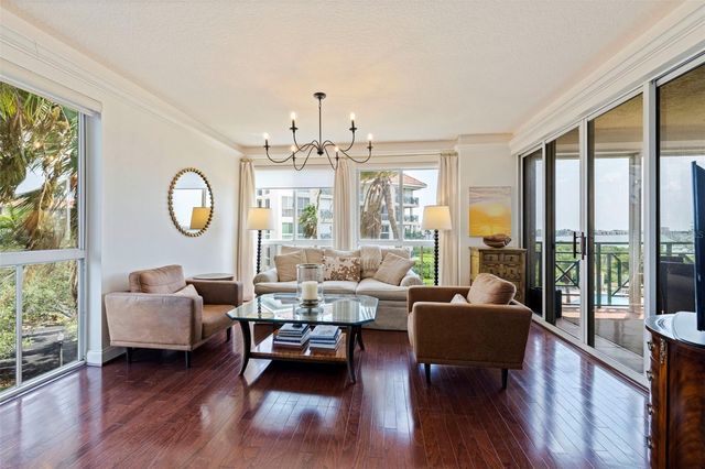 4737 DOLPHIN CAY LANE S 401, St Petersburg, FL 33711
