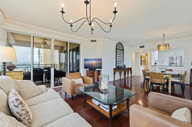 4737 DOLPHIN CAY LANE S 401, St Petersburg, FL 33711