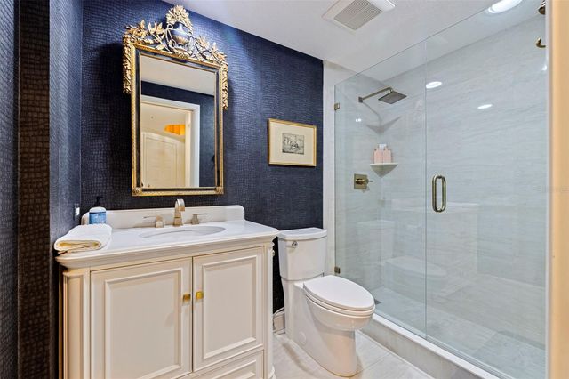 4737 DOLPHIN CAY LANE S 401, St Petersburg, FL 33711