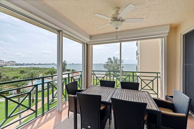4737 DOLPHIN CAY LANE S 401, St Petersburg, FL 33711