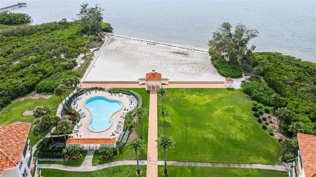 4737 DOLPHIN CAY LANE S 401, St Petersburg, FL 33711