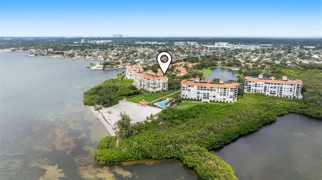 4737 DOLPHIN CAY LANE S 401, St Petersburg, FL 33711