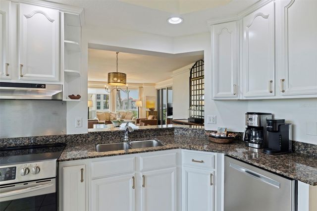 4737 DOLPHIN CAY LANE S 401, St Petersburg, FL 33711