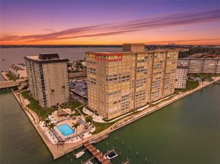 5200 BRITTANY DRIVE S 1809, St Petersburg, FL 33715