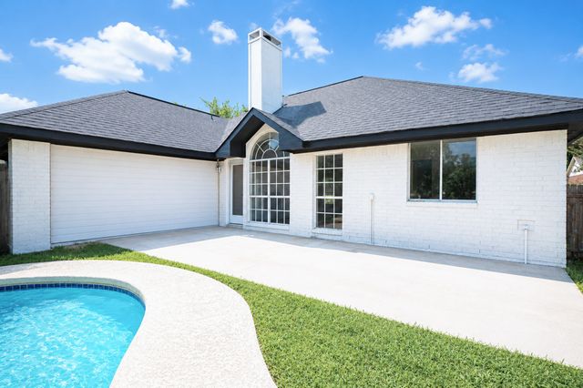 8260 Edgewater Drive, Frisco, TX 75034