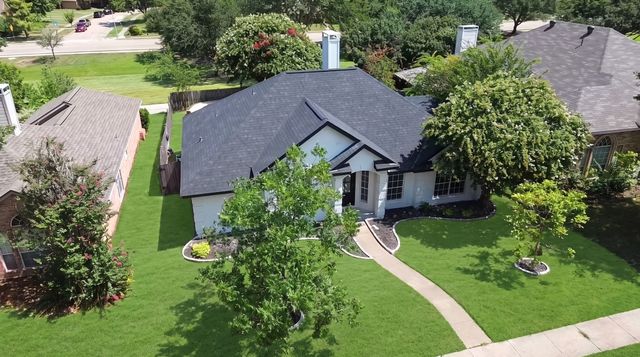 8260 Edgewater Drive, Frisco, TX 75034