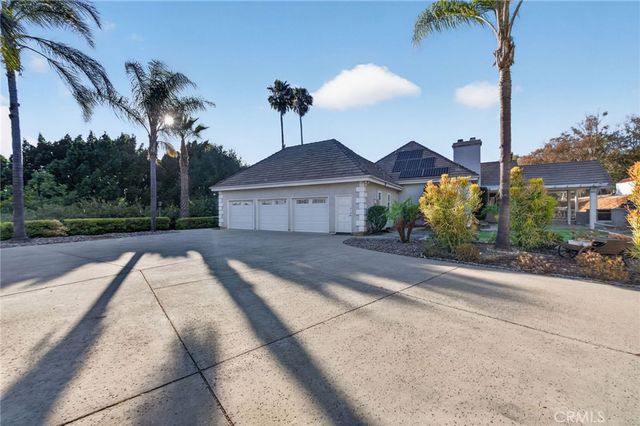 2098 Vista Valle Verde, Fallbrook, CA 92028