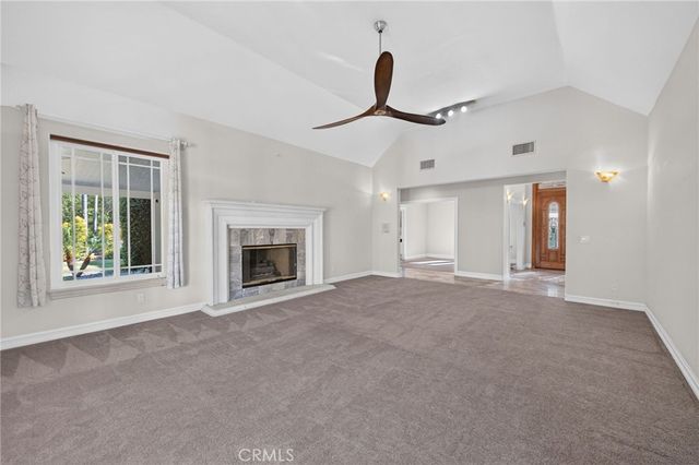 2098 Vista Valle Verde, Fallbrook, CA 92028
