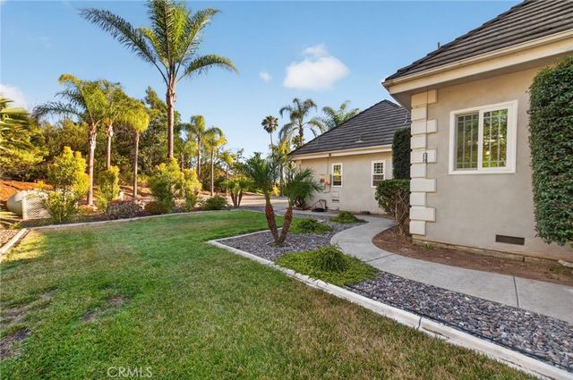 2098 Vista Valle Verde, Fallbrook, CA 92028