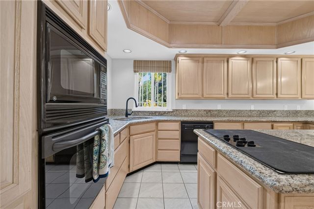 2098 Vista Valle Verde, Fallbrook, CA 92028