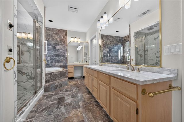 2098 Vista Valle Verde, Fallbrook, CA 92028