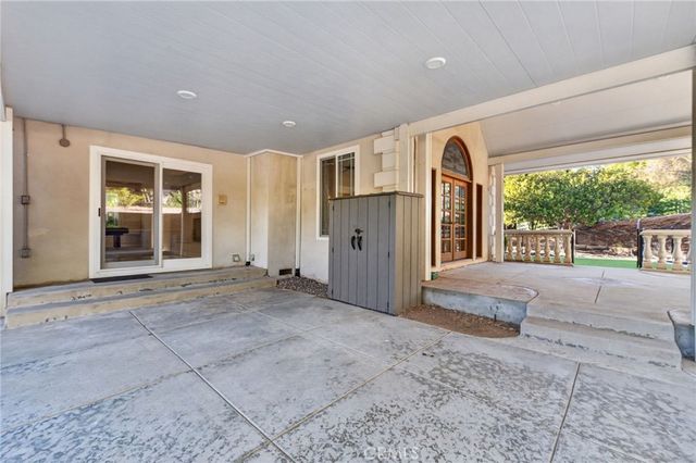 2098 Vista Valle Verde, Fallbrook, CA 92028
