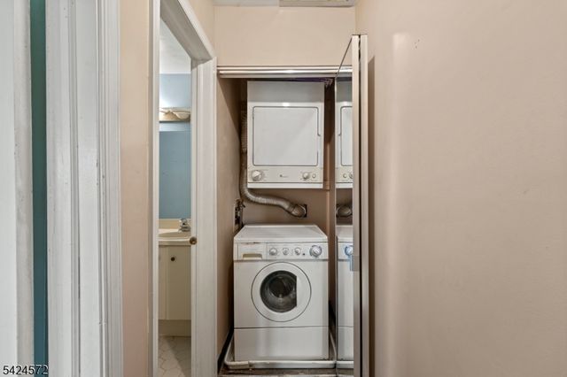 231 Gettysburg Way, Lincoln Park Boro, NJ 07035