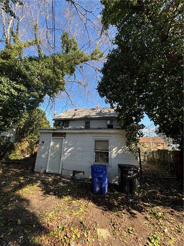 19 Burtis ST, Portsmouth, VA 23702