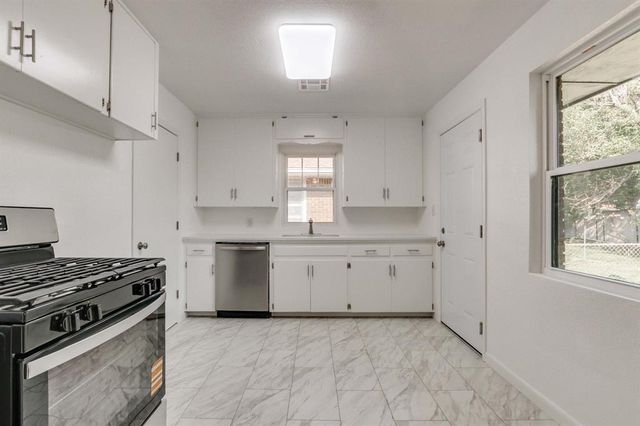 2725 Texoma Drive, Oklahoma City, OK 73119