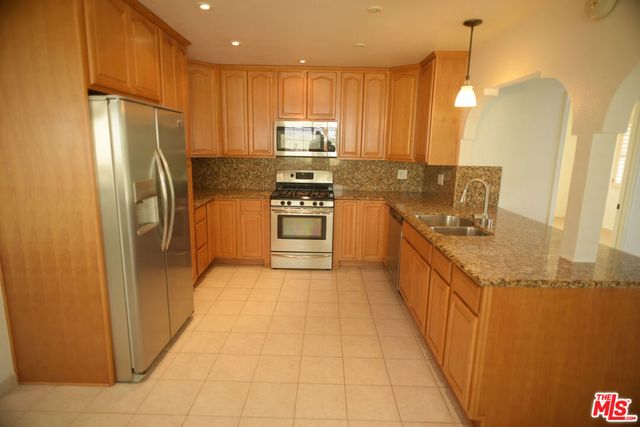 1512 Rutgers Place, Los Angeles, CA 90710