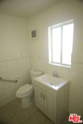 1512 Rutgers Place, Los Angeles, CA 90710
