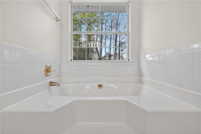 2354 Marsh Rabbit Lane, Decatur, GA 30035