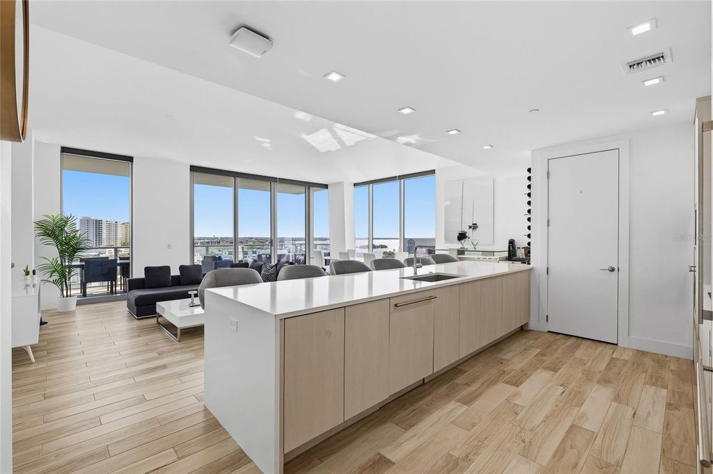 Image 11 of property listing at 5120 MARINA WAY 8804, Tampa, FL 33611