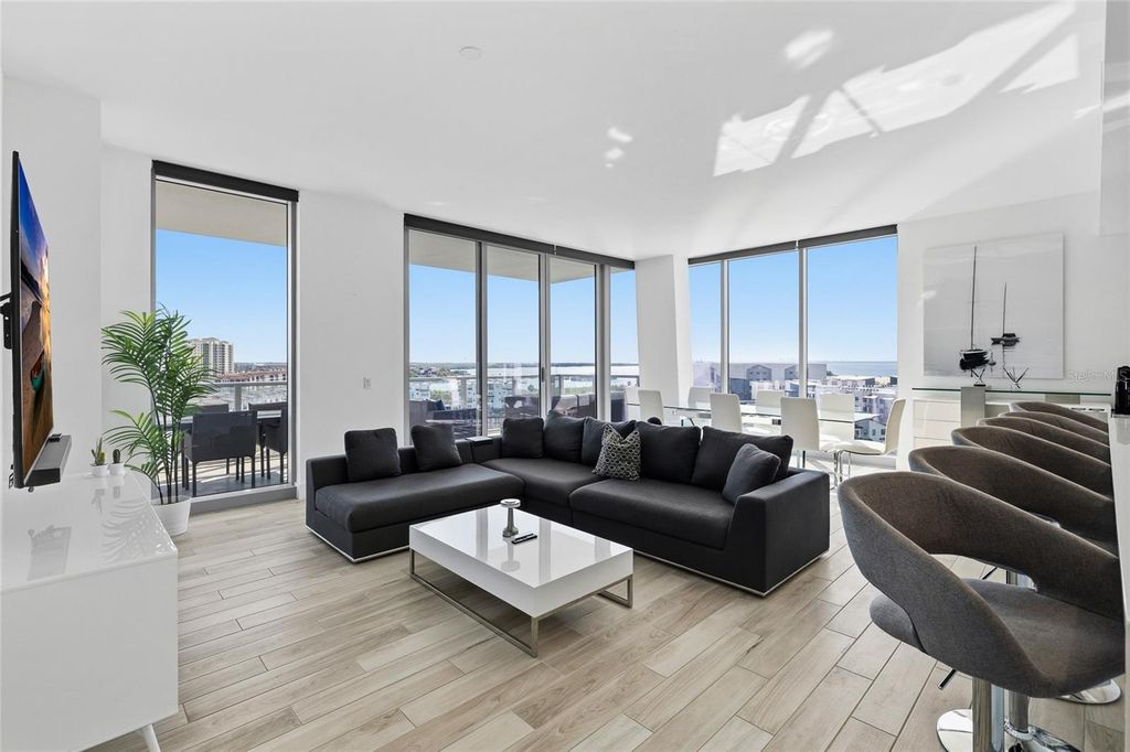 Image 12 of property listing at 5120 MARINA WAY 8804, Tampa, FL 33611