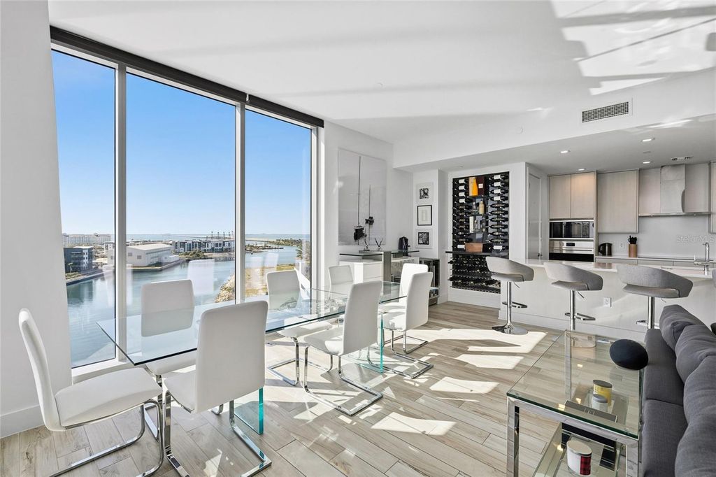 Image 16 of property listing at 5120 MARINA WAY 8804, Tampa, FL 33611