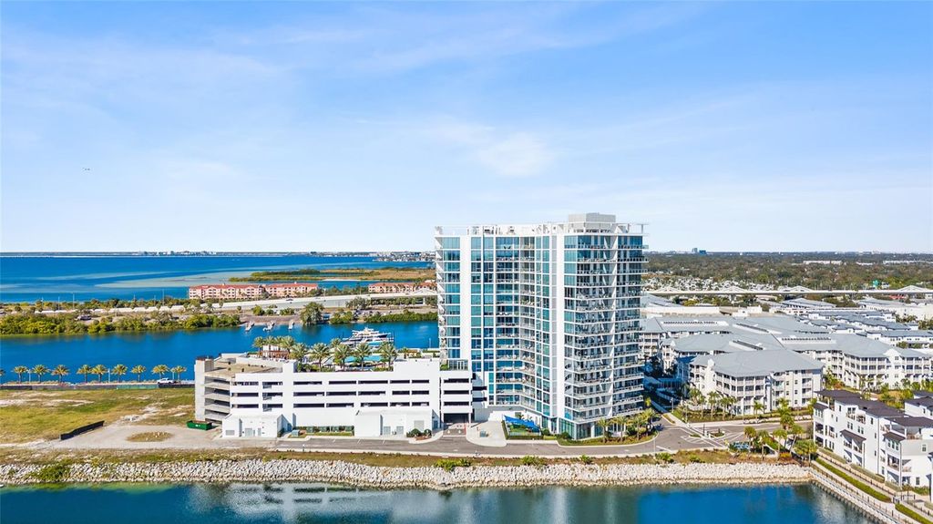 Image 4 of property listing at 5120 MARINA WAY 8804, Tampa, FL 33611
