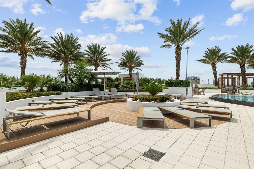 Image 66 of property listing at 5120 MARINA WAY 8804, Tampa, FL 33611