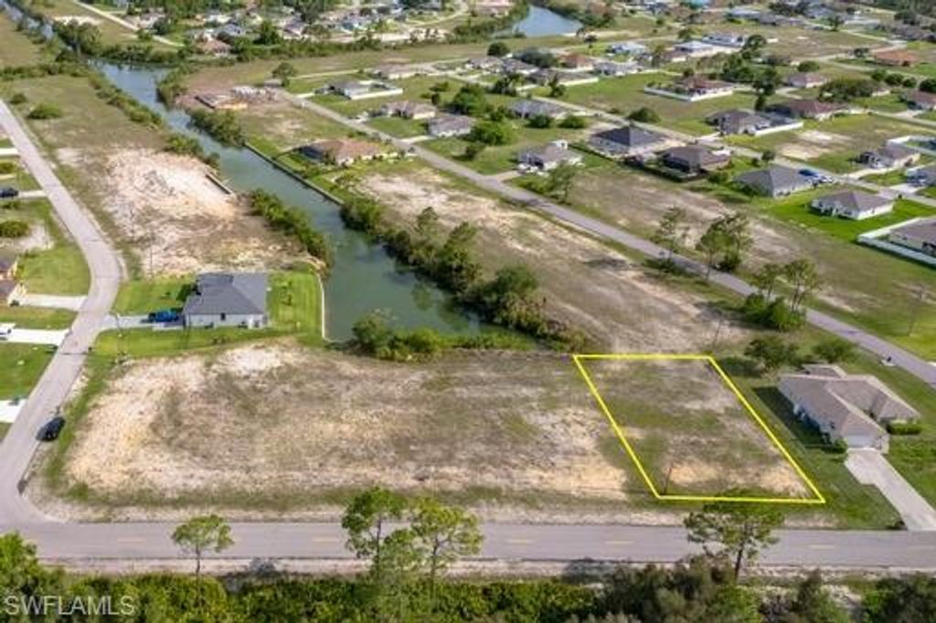 916 Durden PKY, CAPE CORAL, FL 33909 — exterior