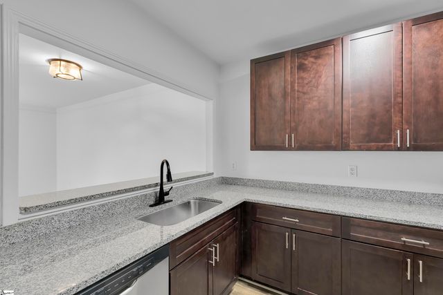 233 N Main Street Unit 406, Greenville, SC 29601
