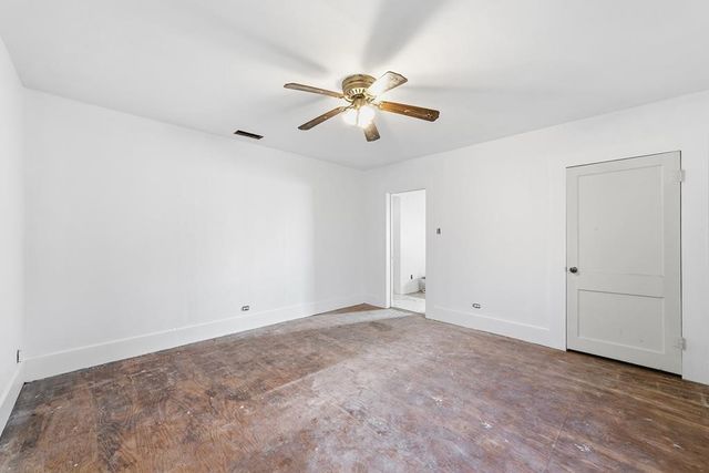 332 Powell Ave, Kerrville, TX 78028