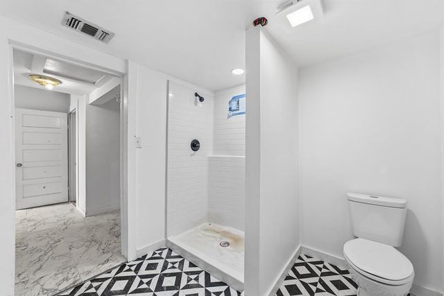 332 Powell Ave, Kerrville, TX 78028