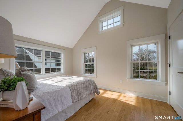 908 Boston Post Road 908, Madison, CT 06443