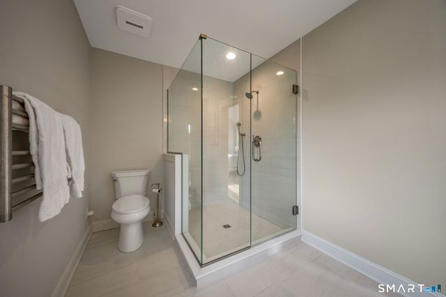 908 Boston Post Road 908, Madison, CT 06443