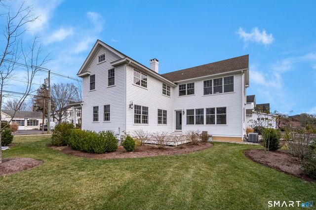 908 Boston Post Road 908, Madison, CT 06443